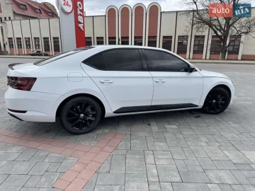 Авто Skoda Superb 2018 № 7584702