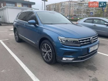 Авто Volkswagen Tiguan Allspace 2017 № 7584729