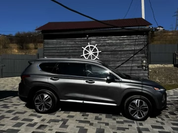Авто Hyundai Santa Fe 2018 № 7584732