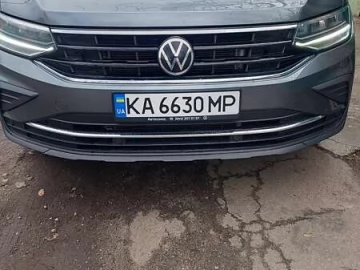 Авто Volkswagen Tiguan 2021 № 7584733