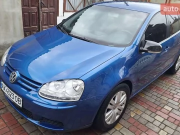 Авто Volkswagen Golf 2003 № 7584804