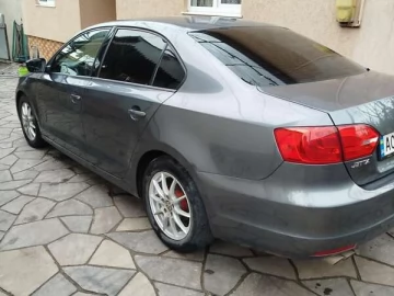 Авто Volkswagen Jetta 2012 № 7584874