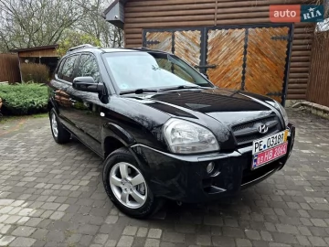 Авто Hyundai Tucson 2008 № 7584890