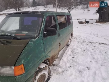 Авто Volkswagen Transporter 2002 № 7585048