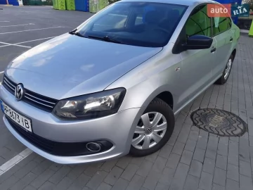 Авто Volkswagen Polo 2012 № 7585139