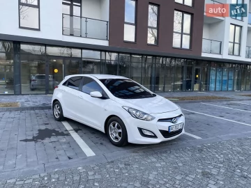Авто Hyundai I30 2013 № 7585163