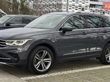 Авто Volkswagen Tiguan 2021 № 7585301