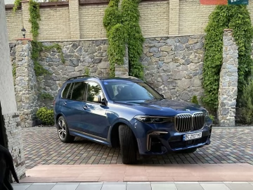 Авто BMW X7 2020 № 7585309