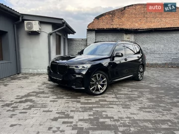 Авто BMW X7 2022 № 7585312