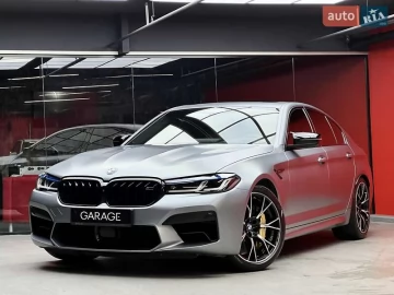 Авто BMW M5 2020 № 7585313