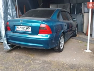 Авто Opel Vectra 2000 № 7585339