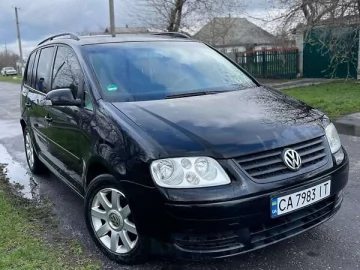 Авто Volkswagen Touran 2004 № 7585356
