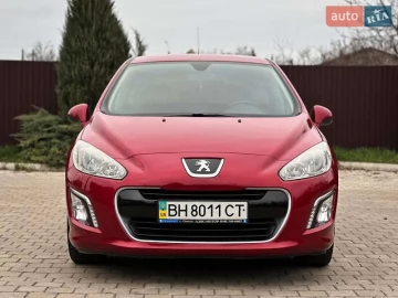 Авто Peugeot 308 2011 № 7585379