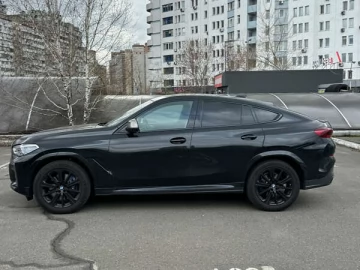 Авто BMW X6 2022 № 7585421