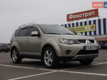 Авто Mitsubishi Outlander Xl 2008 № 7585553