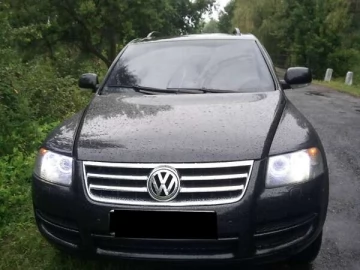 Авто Volkswagen Touareg 2004 № 7585588