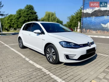 Авто Volkswagen E-Golf 2019 № 7585792