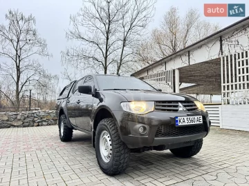 Авто Mitsubishi L 200 2015 № 7585811