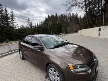 Авто Volkswagen Jetta 2013 № 7585934