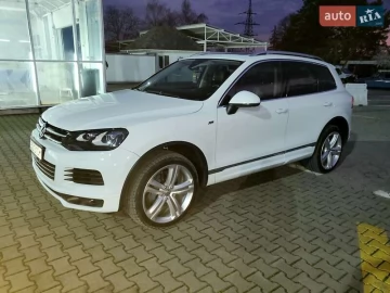 Авто Volkswagen Touareg 2013 № 7585995