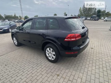 Авто Volkswagen Touareg 2012 № 7585997