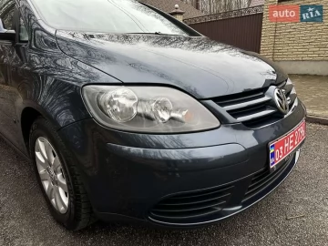 Авто Volkswagen Golf Plus 2008 № 7586087