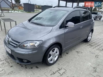Авто Volkswagen Golf Plus 2008 № 7586106
