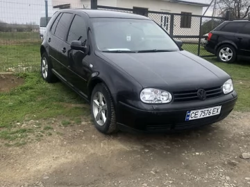 Авто Volkswagen Golf 2000 № 7586224