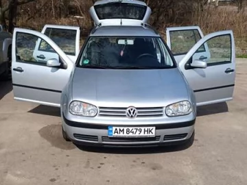 Авто Volkswagen Golf 2002 № 7586229