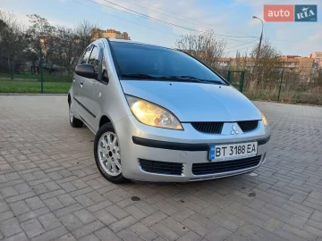Авто Mitsubishi Colt 2005 № 7586234