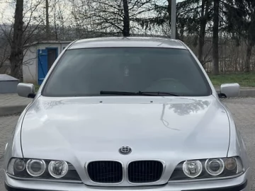 Авто BMW 5 Series 1999 № 7586245