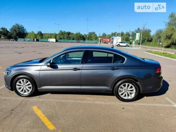Авто Volkswagen Passat 2017 № 7586355