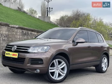 Авто Volkswagen Touareg 2014 № 7586389