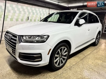 Авто Audi Q7 2016 № 7586410