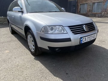 Авто Volkswagen Passat 2004 № 7586475