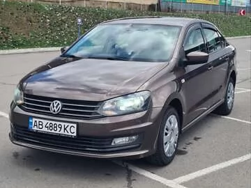 Авто Volkswagen Polo 2015 № 7586540