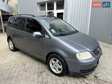 Авто Volkswagen Touran 2004 № 7586709