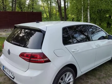Авто Volkswagen E-Golf 2015 № 7586825