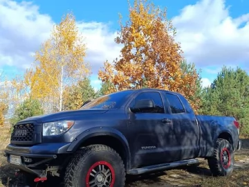 Авто Toyota Tundra 2013 № 7587038