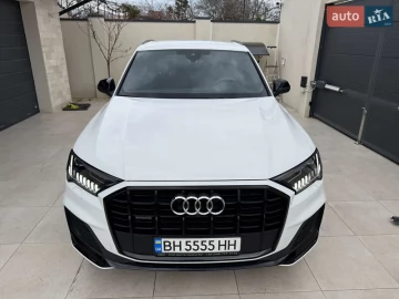 Авто Audi Q7 2023 № 7587060