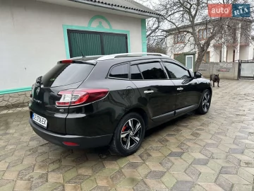 Авто Renault Megane 2010 № 7587121