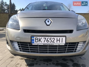 Авто Renault Grand Scenic 2010 № 7587154