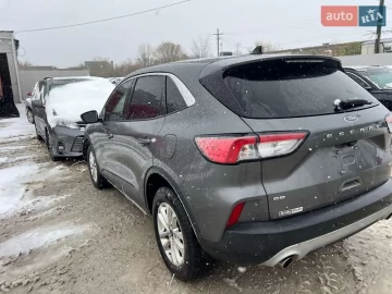 Авто Ford Escape 2021 № 7587279