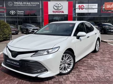 Авто Toyota Camry 2018 № 7587335