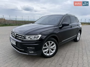 Авто Volkswagen Tiguan 2019 № 7587336