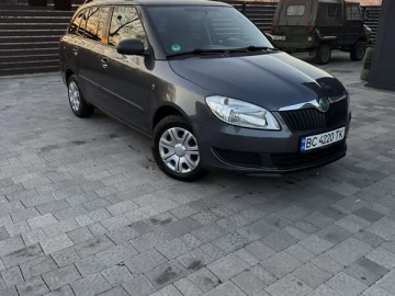 Авто Skoda Fabia 2011 № 7587499