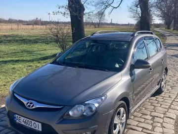Авто Hyundai I30 2012 № 7587522