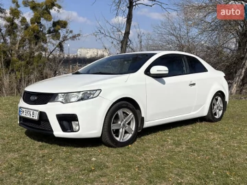 Авто KIA Cerato 2011 № 7587528