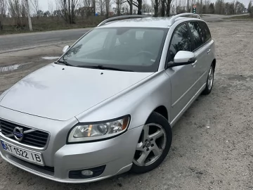 Авто Volvo V50 2011 № 7587558