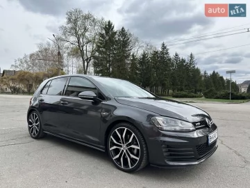 Авто Volkswagen Golf Gtd 2015 № 7587671